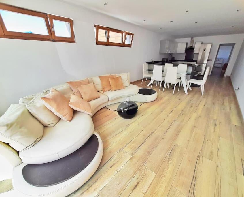 Casa Micheal - Luxury Villa - El Cuarton, Тарифа Экстерьер фото